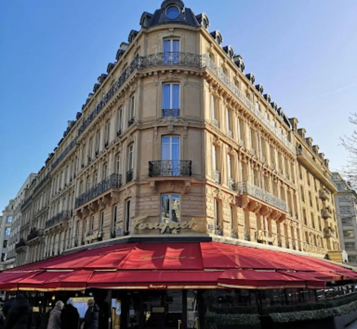 Suite Champs-Elysees Paris 8E France