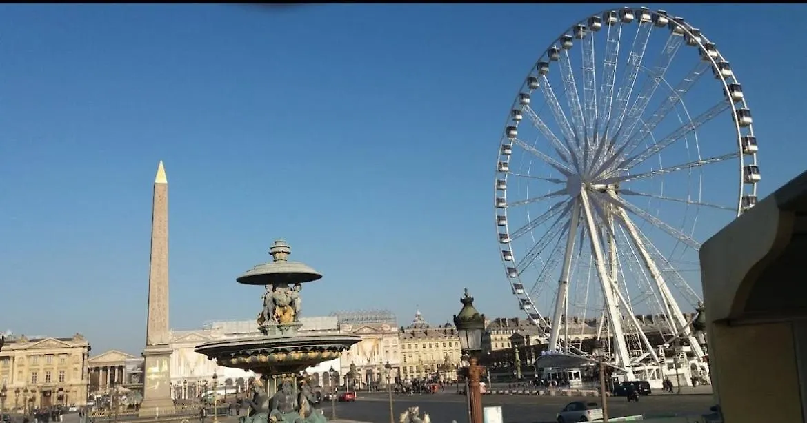 Apartment Suite Champs-Elysees Paris 8E France